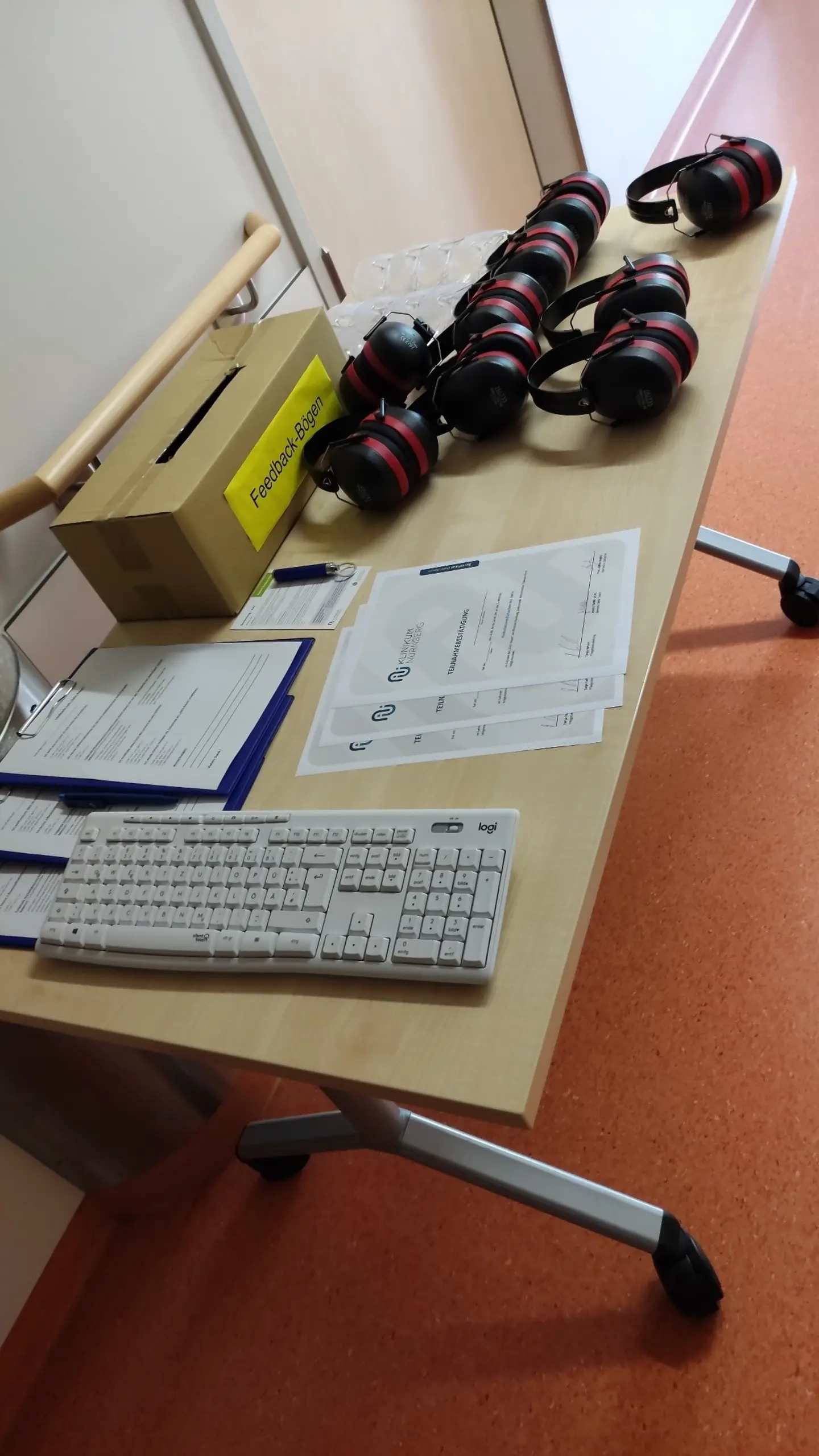 Brillen und Hörschutz im Delir-Raum, © Klinikum Nürnberg